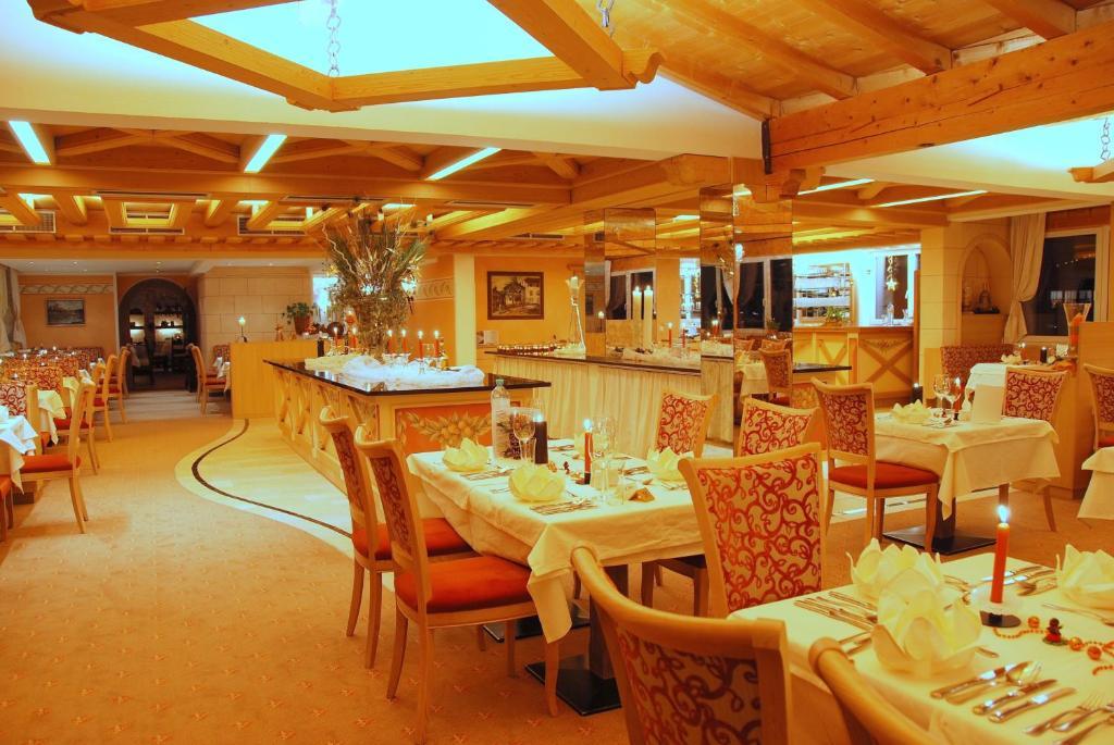 נאודרס Alpenhotel Regina מראה חיצוני תמונה