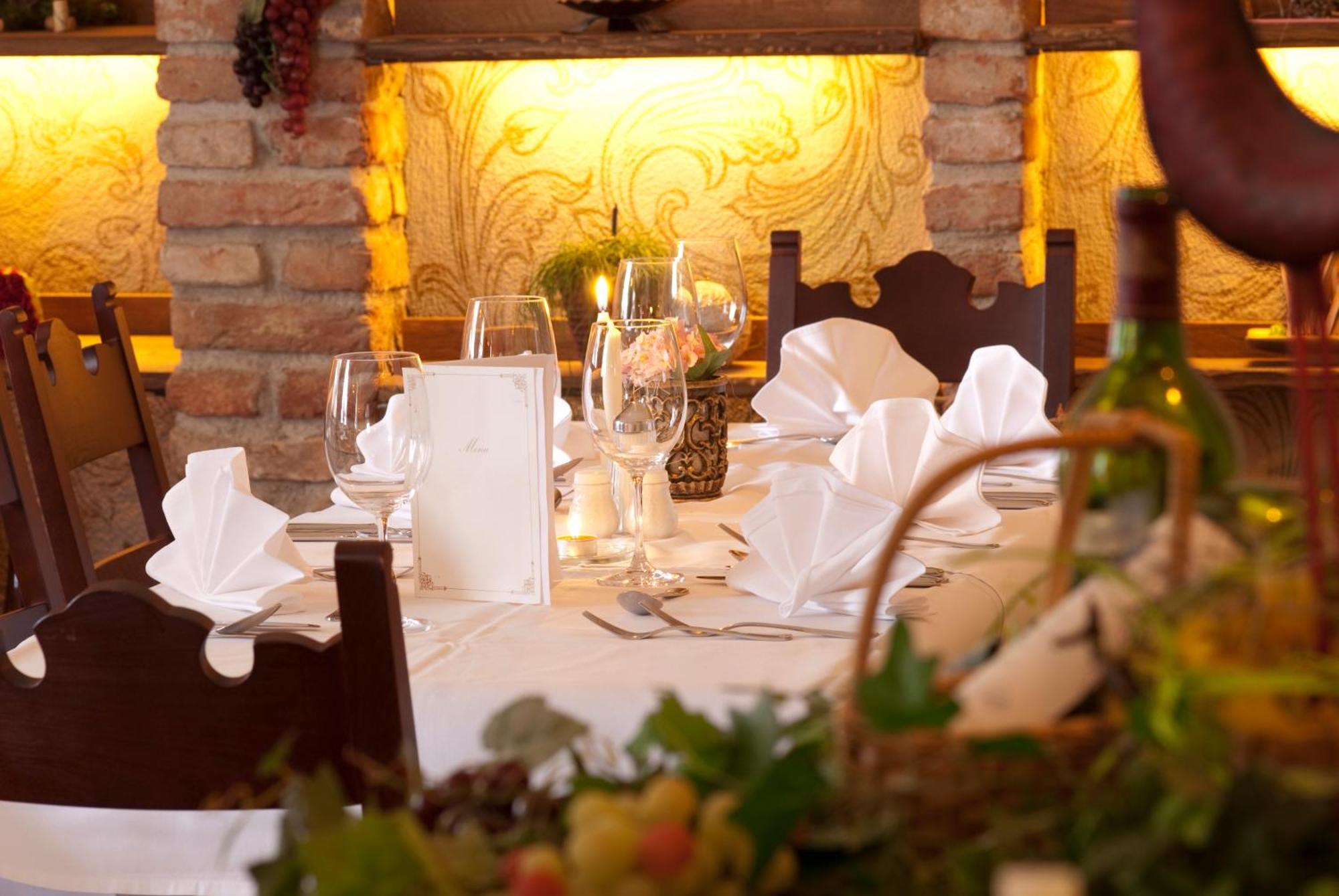 נאודרס Alpenhotel Regina מראה חיצוני תמונה